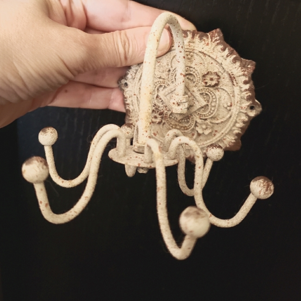 Antique Rotating White Metal Jewelry Spinner Holder Hook